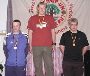 004_001_fkv_em2002_mjA_H