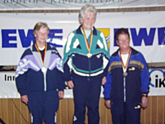 004_002_fkv_em2003_me_fiv_ho